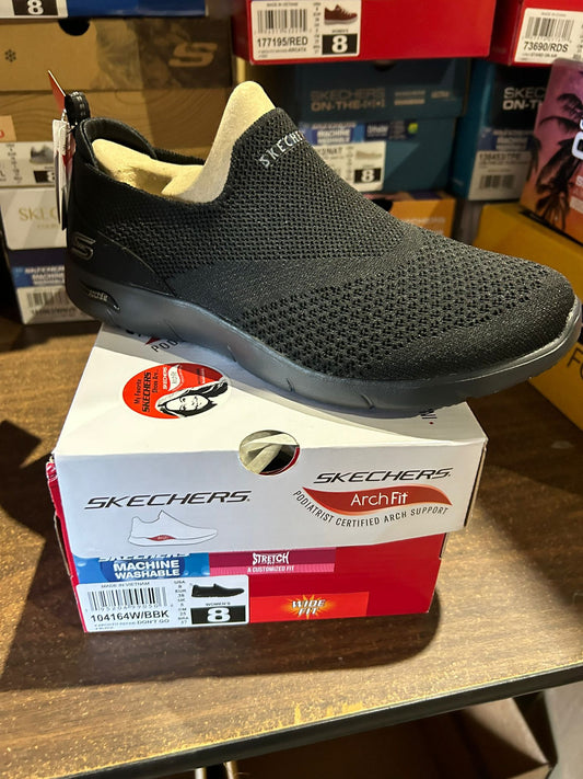 Brand Name Sneaker Special - 400 Pairs for $2800