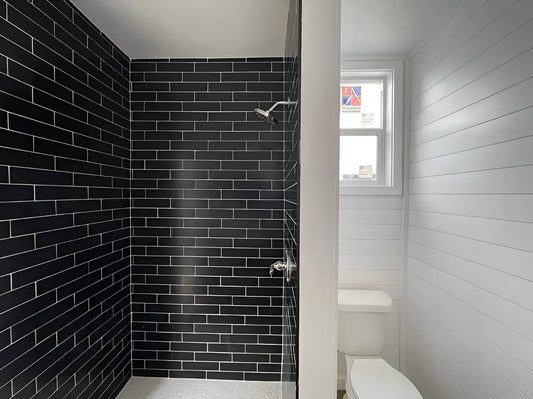 40ft Shipping Container Made into Luxurious 1 Bedroom Customized