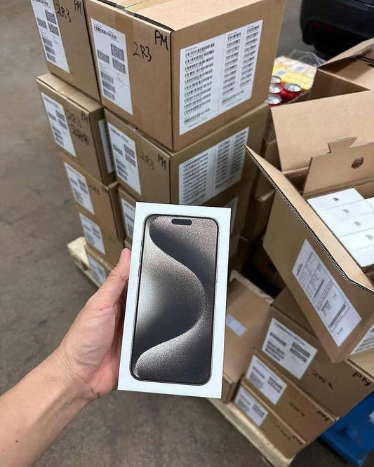 iPhone 15 Pro Max Pallets - 10 Units