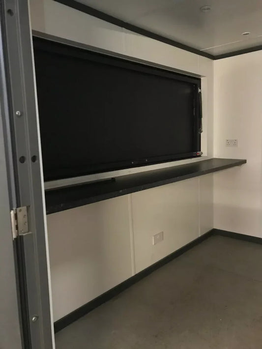 10ft x 8ft Cladded Food/Drink Outlet Shipping Containers