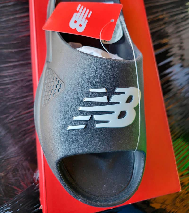Crocs and sandals (adults and children)  -100 pairs.