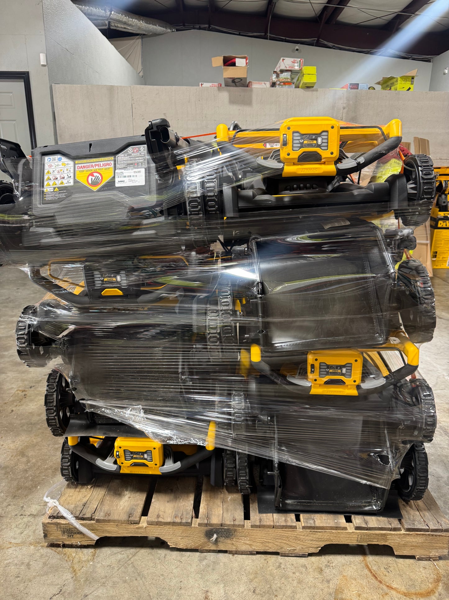 DEWALT 20V Lawn Mower Pallet – 20 Units
