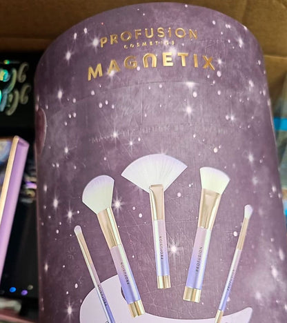 ProFusion Cosmetics sets boxes -200 units