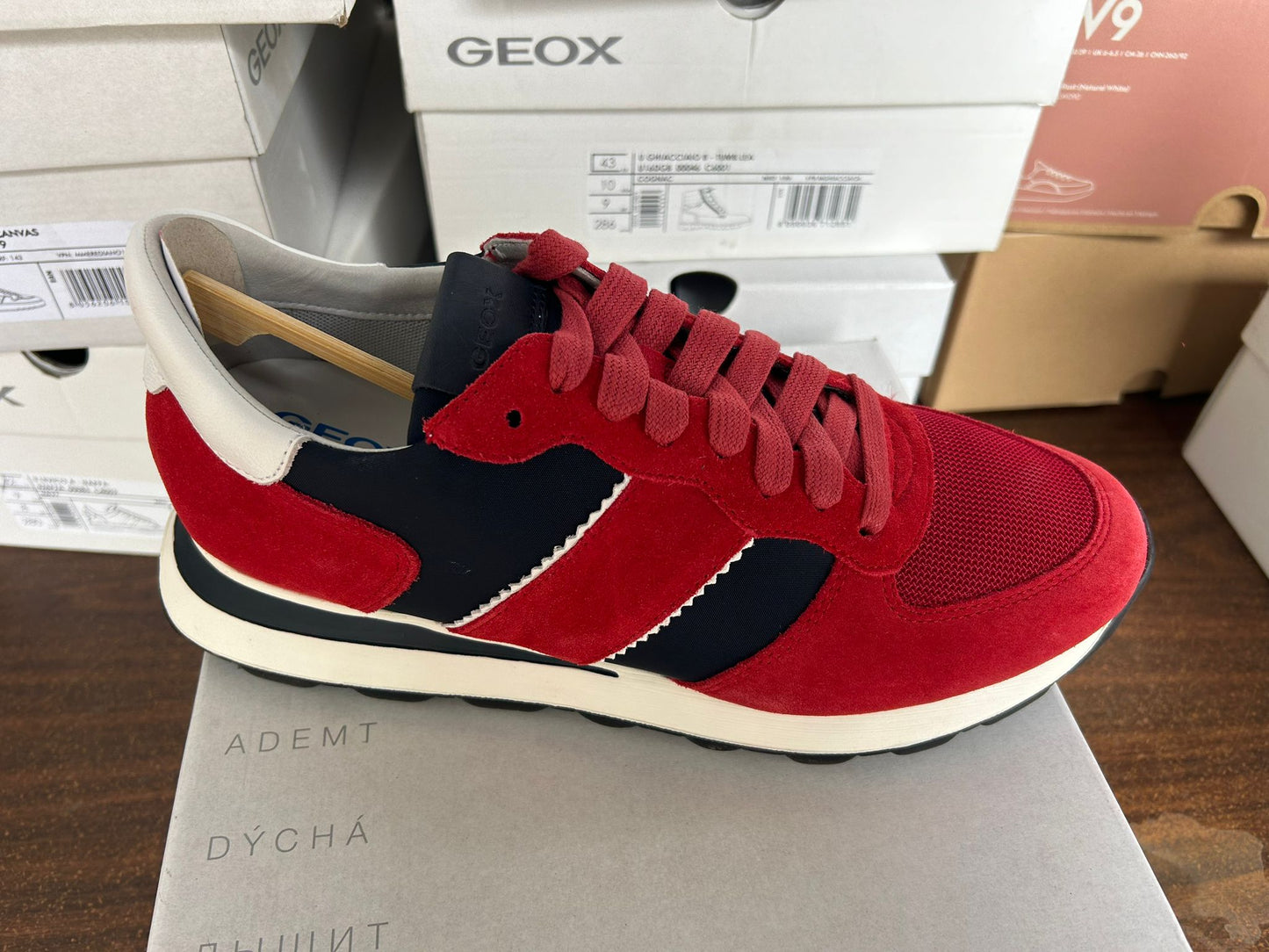 Brand Name Sneaker Special - 400 Pairs for $2800