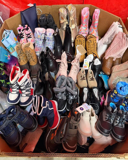 kids boots & footwear Pallet - 400Pcs Assorted Brands