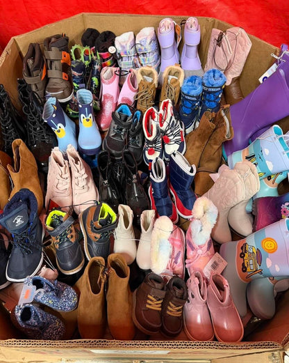 kids boots & footwear Pallet - 400Pcs Assorted Brands