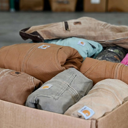 Carhartt clothing pallets-400 pieces