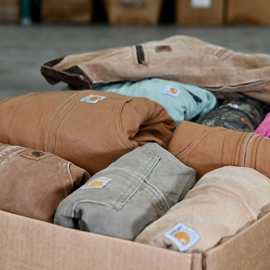 Carhartt clothing pallets-400 pieces