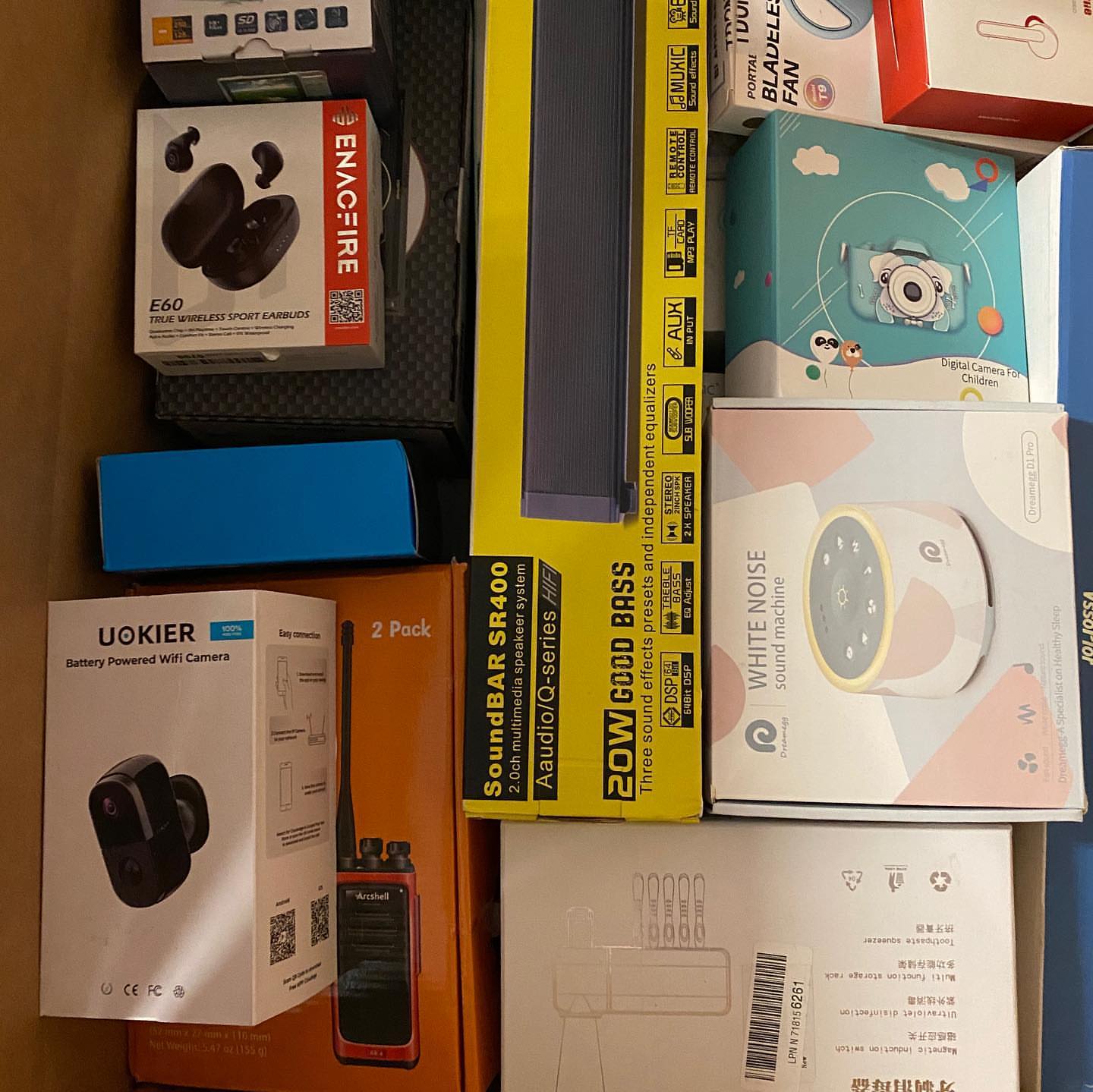 Target Electronics Mega Mystery Box -100 pieces