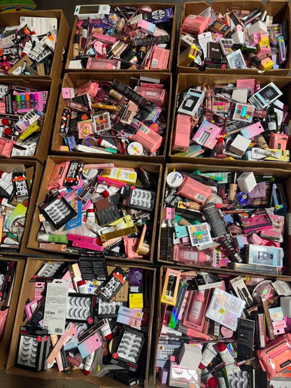 Makeup Mystery Box -320pcs