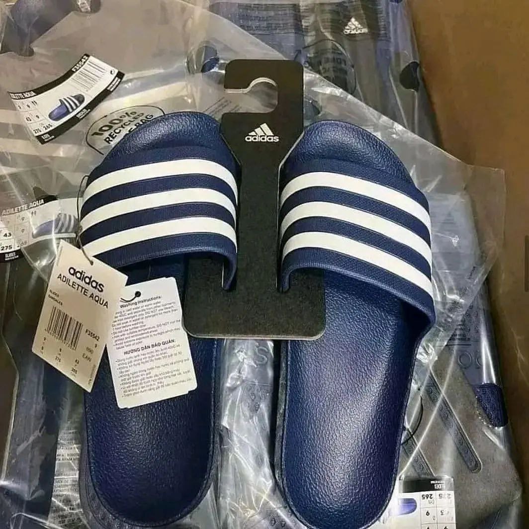 Adidas Adilette: Slides & Sandals Pallets -200 pairs