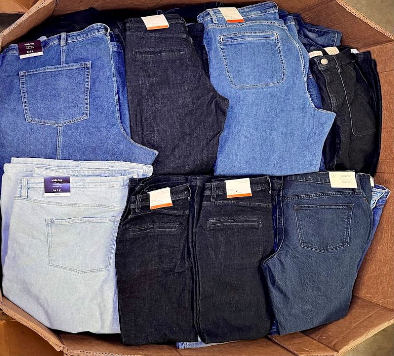 Assorted Denim Jeans For Men & Women - 300 units